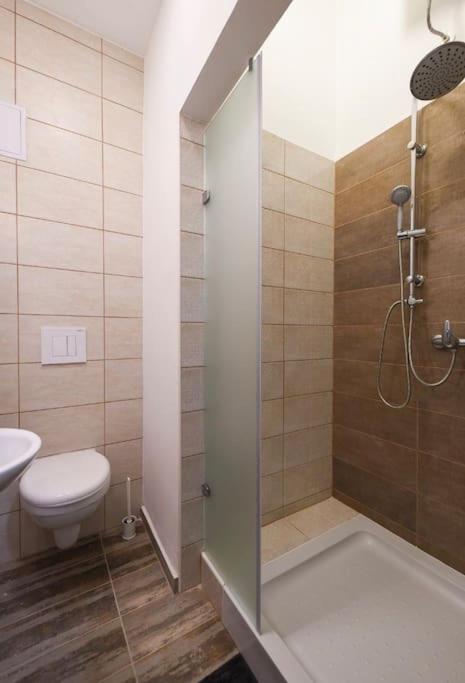 1 Bedroom Flat In Nyar Str., Central Будапешт Экстерьер фото